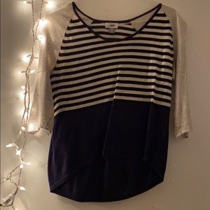Old Navy quarter sleeve shirt